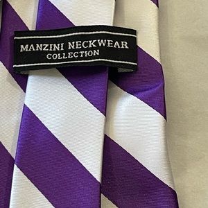 Men’s Necktie and handkerchief